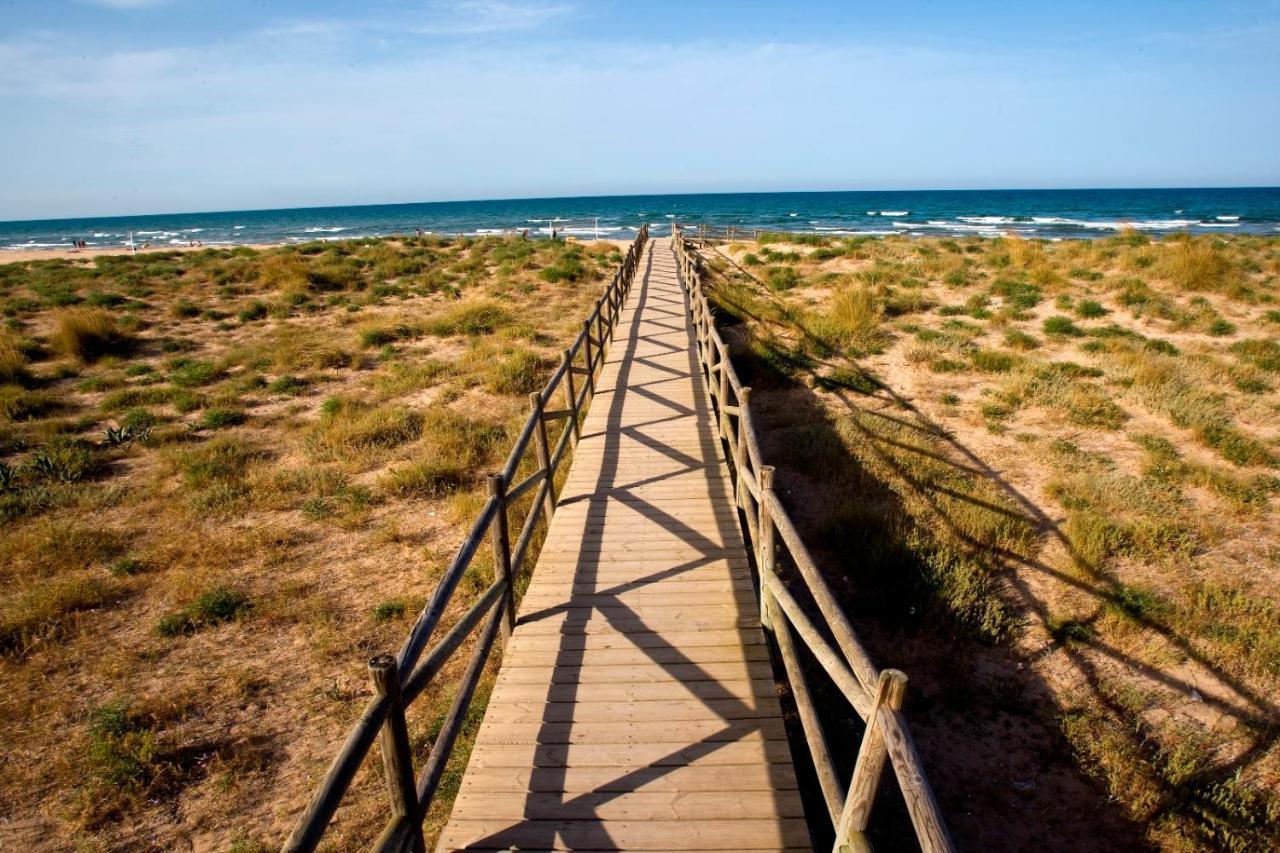 Capri Gandia Primera Linea - Alquiler Solo Familias Playa de Gandia Екстериор снимка